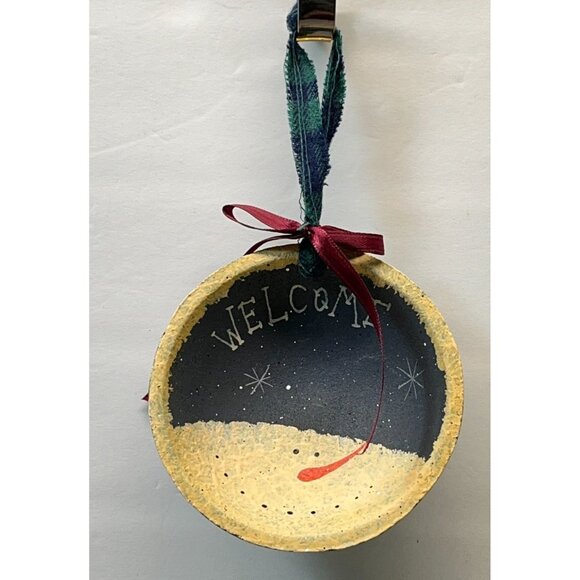 Rustic Welcome Christmas Tree Ornament Snowman Face Folk Art Cabin Decor 4 Inch - Picture 3 of 7